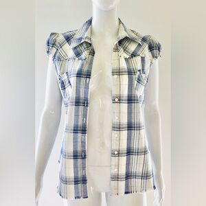 No Boundaries Blue White Plaid Fitted Cap Sleeve Button Down Cotton Shirt NWOT